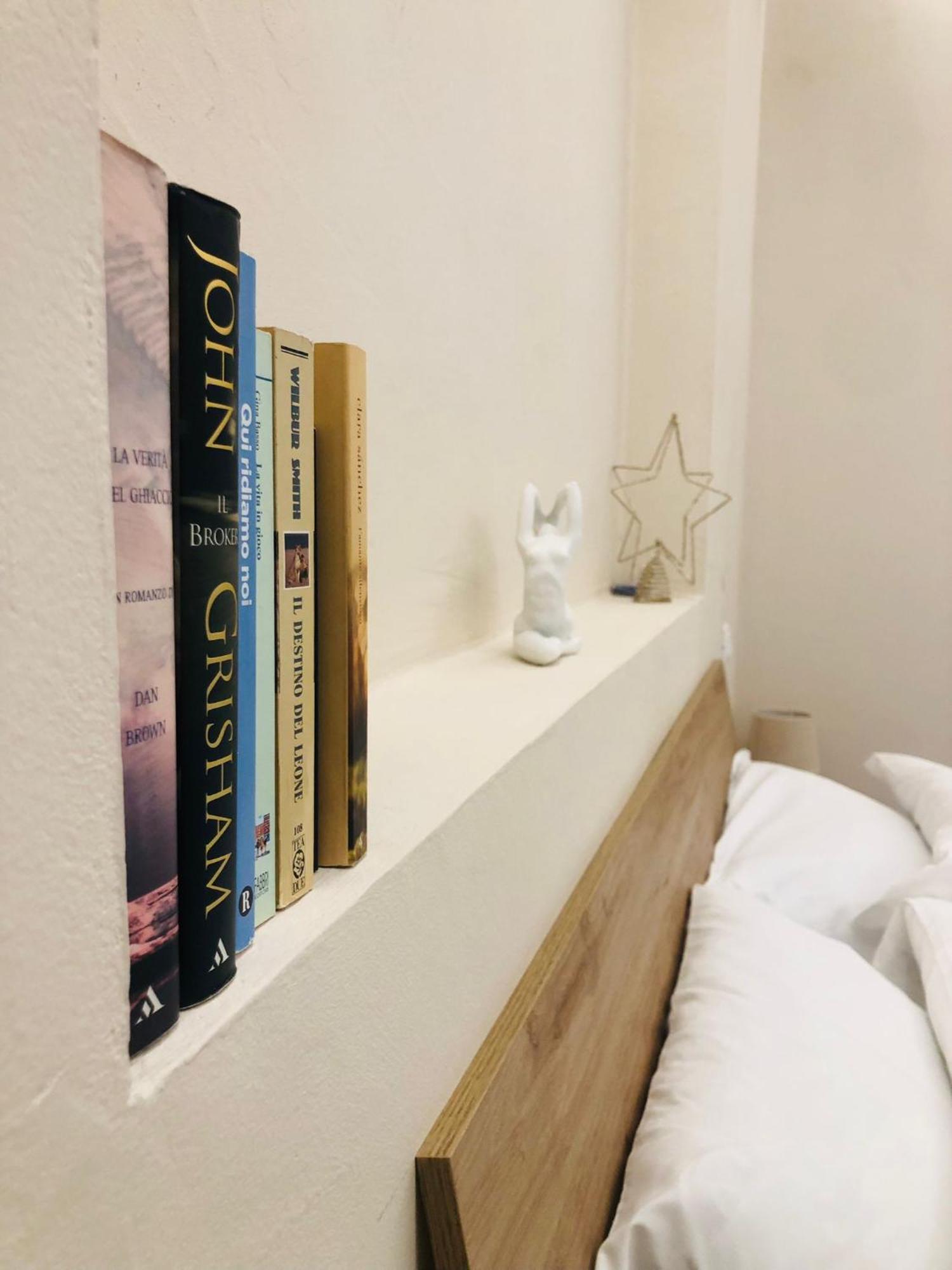 Suites Elifani Marina Trani Exteriör bild